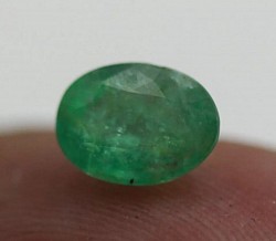 🔹 Semi Translucent Oval Cut Emerald.