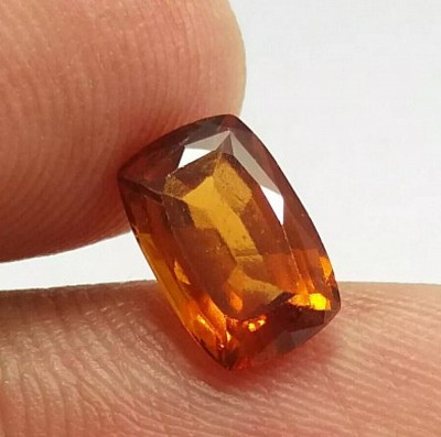 • Natural Hessonite Garnet, Total Carat Weight : 2.43